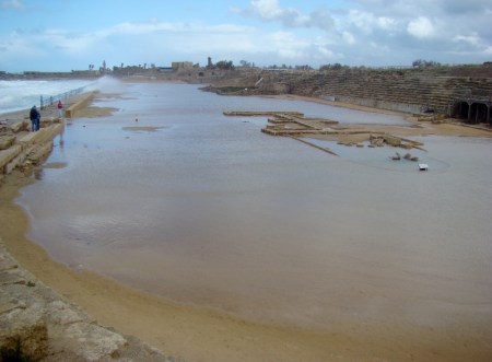 Hippodrome Spring 2011. Photo by Leon Mauldin.